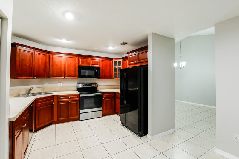 3,510/Mo, 1703 Egret Rd Homestead, FL 33035 Kitchen View
