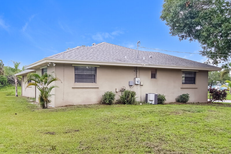 1,995/Mo, 2365 59th Ave Vero Beach, FL 32966 Misc View 13