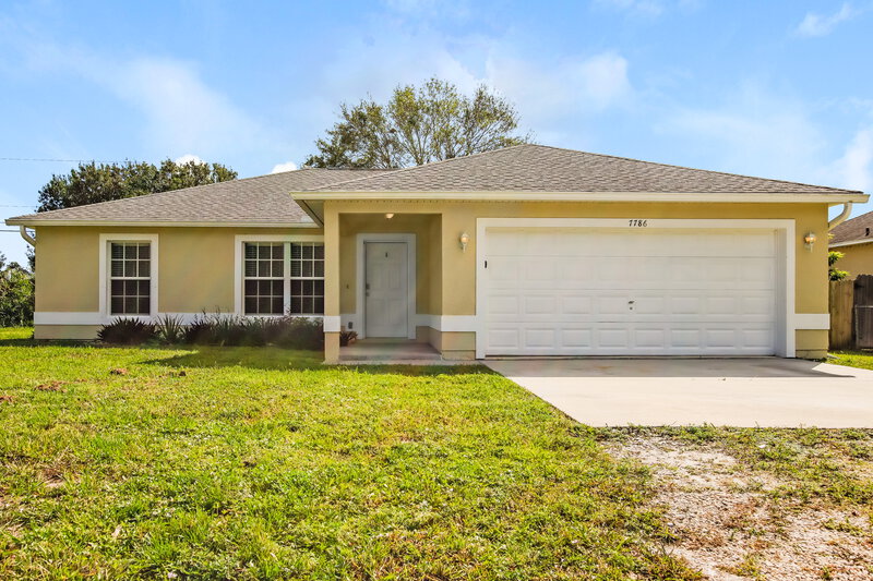 1,895/Mo, 7786 104th Ct Vero Beach, FL 32967 External View