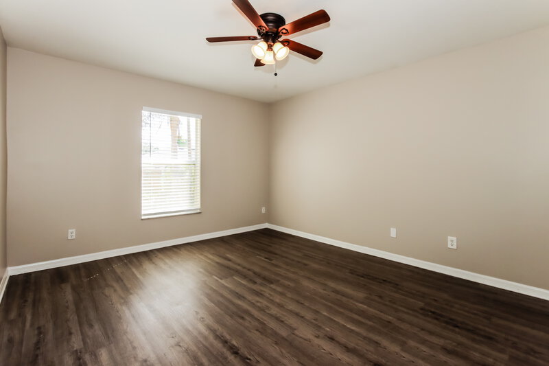 1,895/Mo, 7786 104th Ct Vero Beach, FL 32967 Main Bedroom View