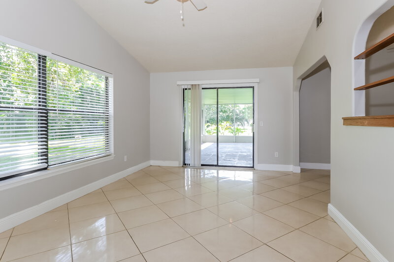 2,150/Mo, 7301 Plumosa Ln Fort Pierce, FL 34951 Family Room View