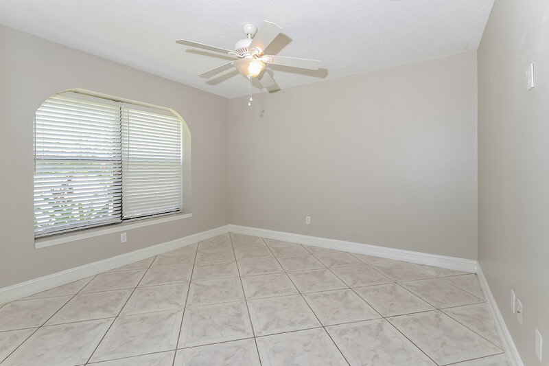 2,150/Mo, 7301 Plumosa Ln Fort Pierce, FL 34951 Bedroom View