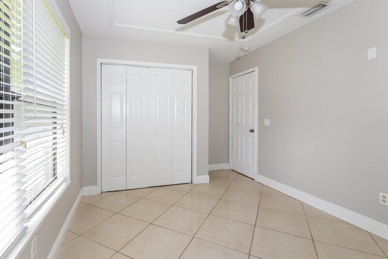2,150/Mo, 7301 Plumosa Ln Fort Pierce, FL 34951 Bedroom View 2