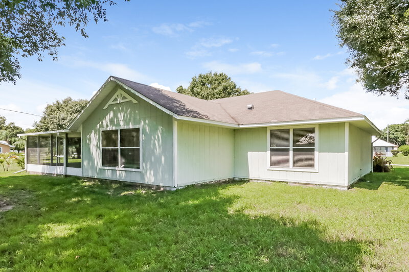 2,150/Mo, 7301 Plumosa Ln Fort Pierce, FL 34951 Rear View 2