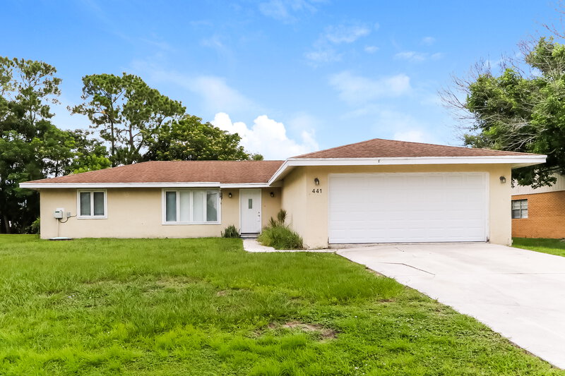 2,125/Mo, 441 NW Archer Ave Port St Lucie, FL 34983 External View