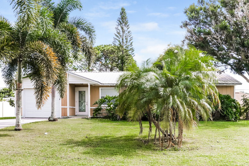 2,170/Mo, 357 NW Hibiscus St Port St Lucie, FL 34983 External View