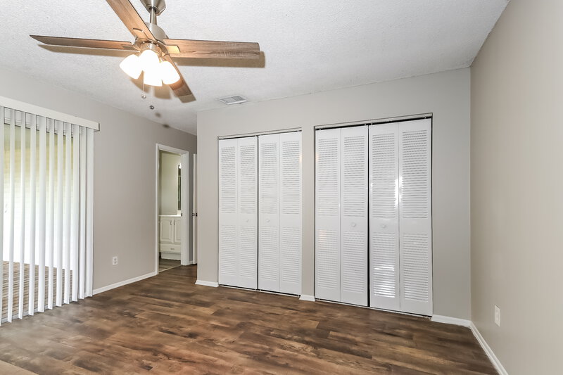 2,185/Mo, 132 SW Langfield Ave Port St Lucie, FL 34984 Main Bedroom View