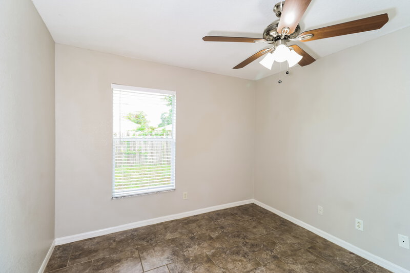 1,900/Mo, 1336 25th Ave SW Vero Beach, FL 32962 Bedroom View 2