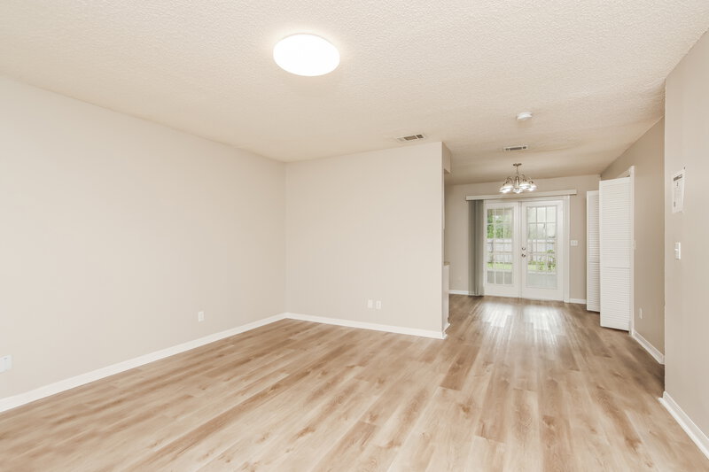 1,790/Mo, 9285 101st Ave Vero Beach, FL 32967 Misc View 3