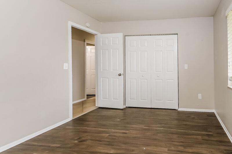 2,140/Mo, 171 SE Floresta Dr Port St Lucie, FL 34983 Bedroom View