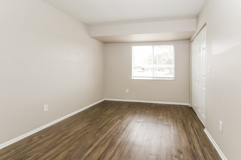 2,140/Mo, 171 SE Floresta Dr Port St Lucie, FL 34983 Bedroom View 2