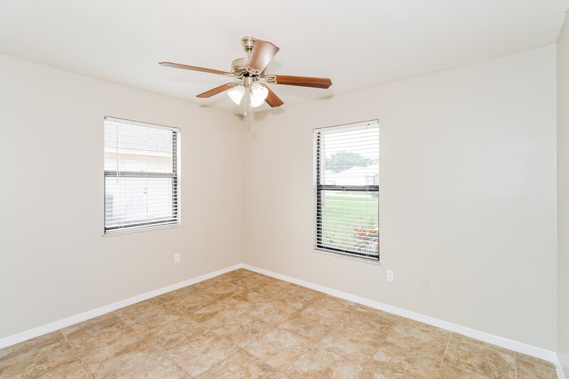 2,015/Mo, 1181 Barber St Sebastian, FL 32958 Bedroom View 2
