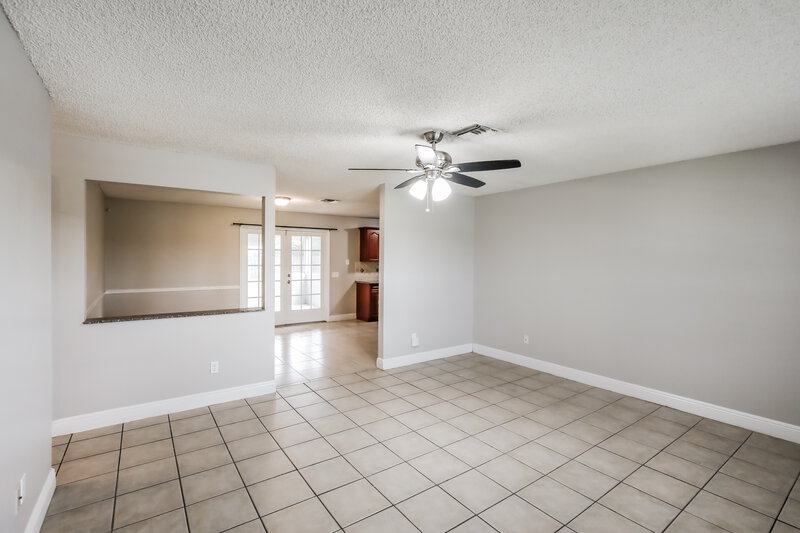 2,615/Mo, 200 Cordoba Circle Royal Palm Beach, FL 33411 Living Room View