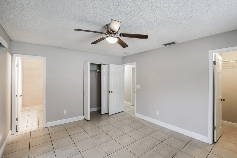 2,615/Mo, 200 Cordoba Circle Royal Palm Beach, FL 33411 Main Bedroom View 2