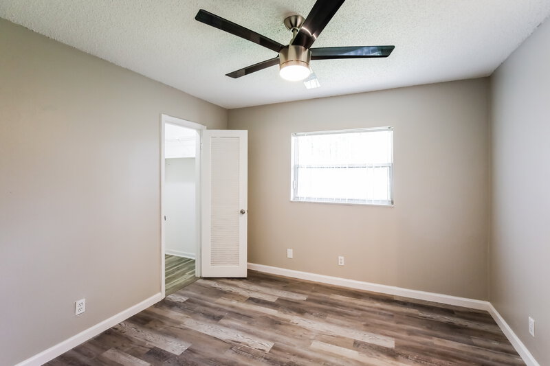 3,210/Mo, 7401 Nw 84 St Tamarac, FL 33321 Bedroom View 2