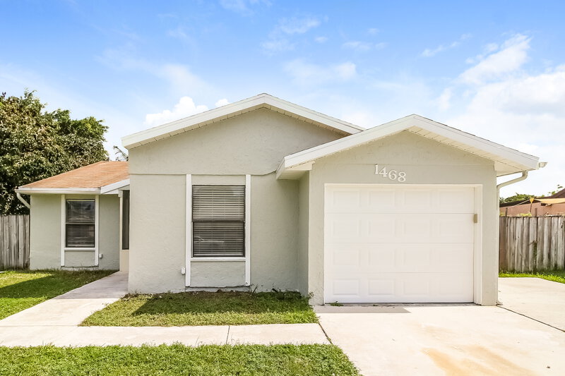 2,670/Mo, 1468 Ryan Lane Royal Palm Beach, FL 33411 External View