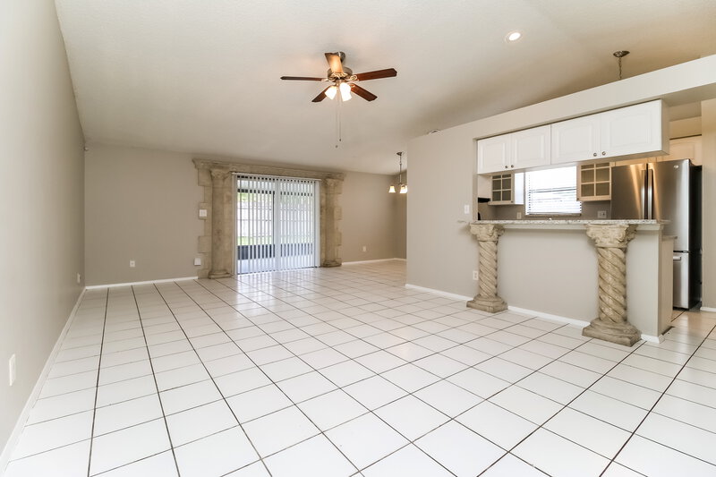 2,670/Mo, 1468 Ryan Lane Royal Palm Beach, FL 33411 Living Room View 3