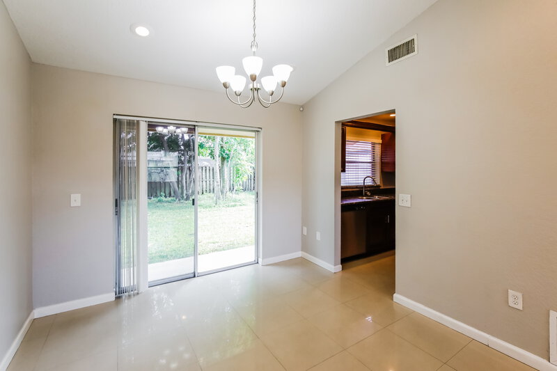 2,965/Mo, 11460 Nw 40 Pl Sunrise, FL 33323 Dining Room View