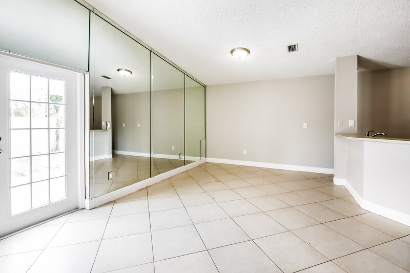 2,510/Mo, 19233 Sw 121st Ct Miami, FL 33177 Dining Room View