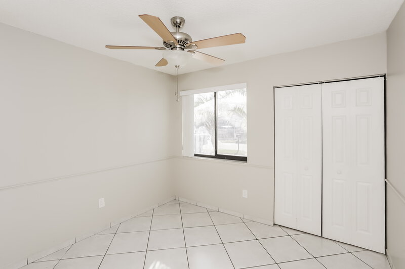 2,510/Mo, 19233 Sw 121st Ct Miami, FL 33177 Bedroom View 3