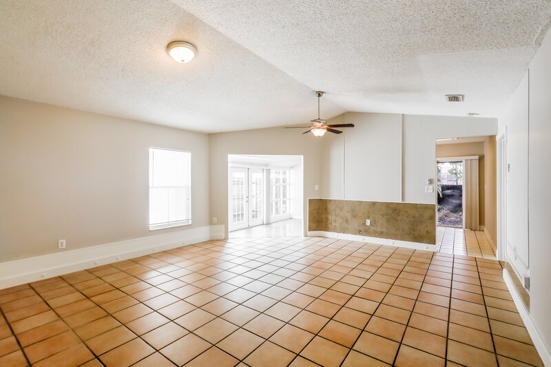 2,310/Mo, 4430 SW 72nd Way Davie, FL 33314 Misc View 3