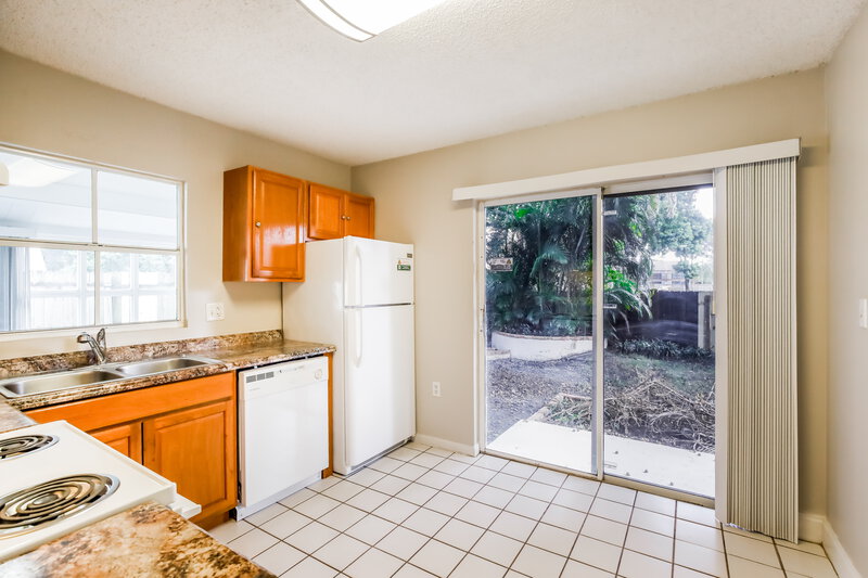 2,310/Mo, 4430 SW 72nd Way Davie, FL 33314 Misc View 5