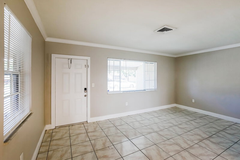 2,945/Mo, 2300 De Soto Dr Miramar, FL 33023 Living Room View