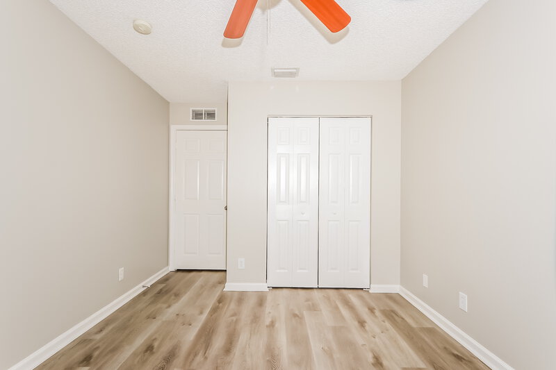 3,750/Mo, 824 IMPERIAL LAKE RD West Palm Beach, FL 33413 Main Bedroom View