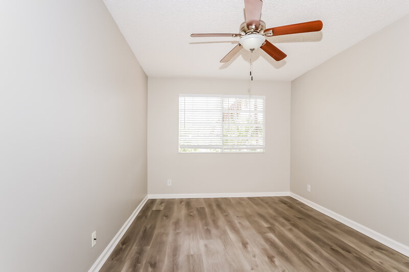 3,750/Mo, 824 IMPERIAL LAKE RD West Palm Beach, FL 33413 Bedroom View 3