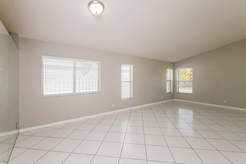 3,410/Mo, 3130 Salinas Wy Miramar, FL 33025 Living Room View 5