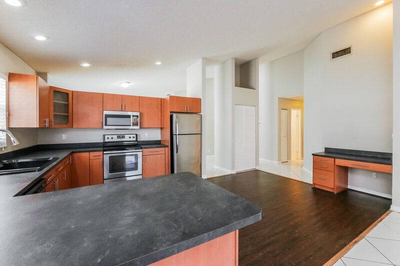 3,410/Mo, 3130 Salinas Wy Miramar, FL 33025 Kitchen View 2