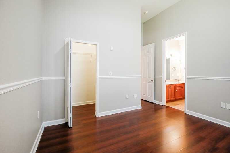 5,090/Mo, 19367 Sw 132nd Ct Miami, FL 33177 Main Bedroom View 2