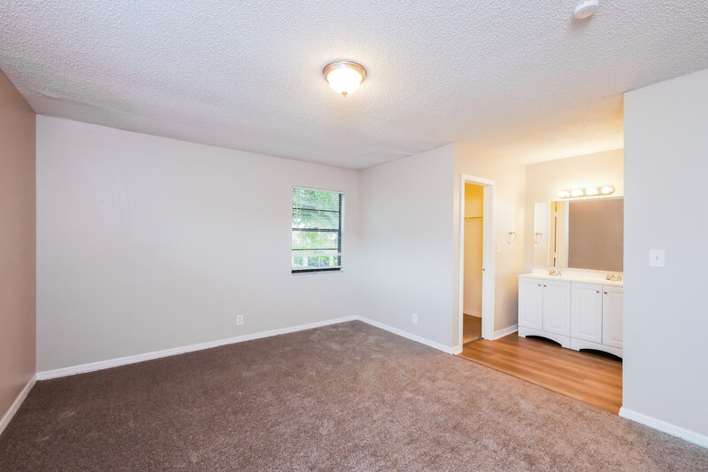 2,700/Mo, 10610 La Placida Dr Coral Springs, FL 33065 Main Bedroom View