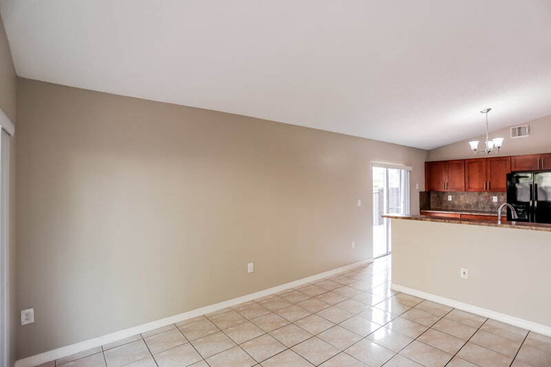 3,250/Mo, 8439 SW 157th Pl Miami, FL 33193 Family Room View