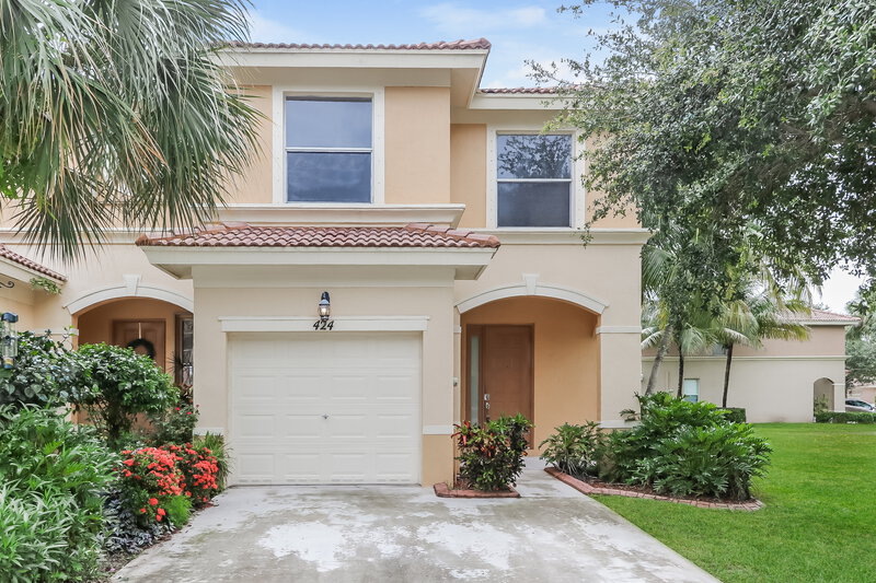 2,985/Mo, 424 Rainbow Springs Terrace Unit Building 44, Unit D Royal Palm Beach, FL 33411 External View