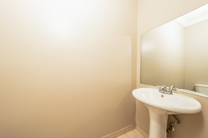 2,815/Mo, 424 Rainbow Springs Terrace Unit Building 44, Unit D Royal Palm Beach, FL 33411 Bathroom View