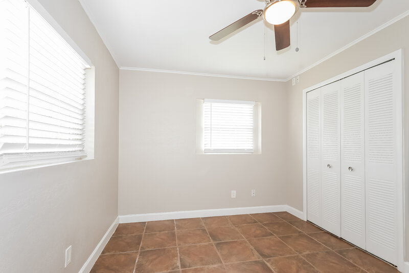 2,120/Mo, 2140 Sunset Blvd Jensen Beach, FL 34957 Main Bedroom View 2