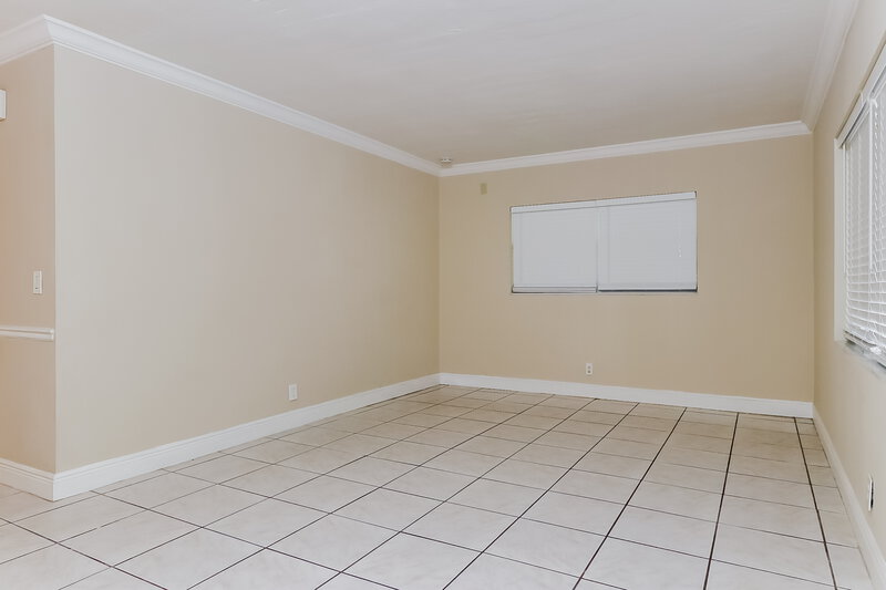 2,780/Mo, 1420 W Mango St Lantana, FL 33462 Dining Room View