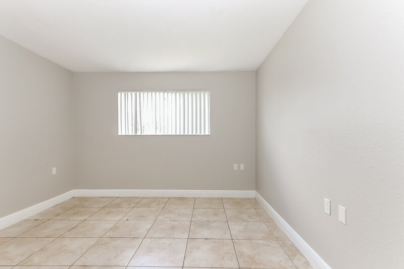 2,050/Mo, 948 Lake Victoria Drive Unit B West Palm Beach, FL 33411 Main Bedroom View