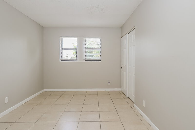 4,050/Mo, 1931 N Seacrest Boulevard Boynton Beach, FL 33435 Main Bedroom View 2