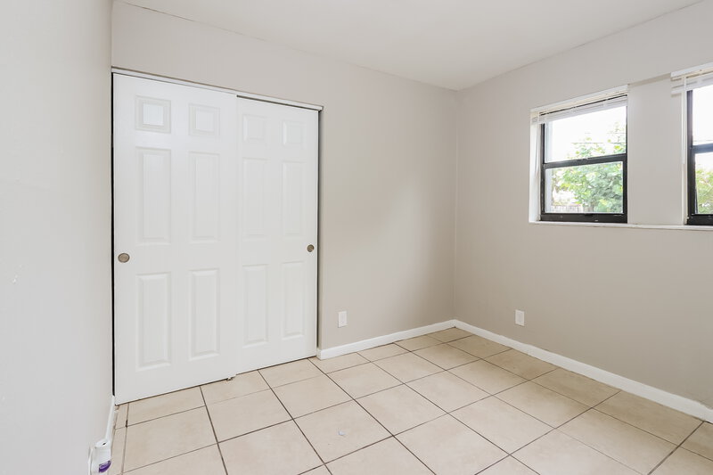 4,050/Mo, 1931 N Seacrest Boulevard Boynton Beach, FL 33435 Bedroom View 2