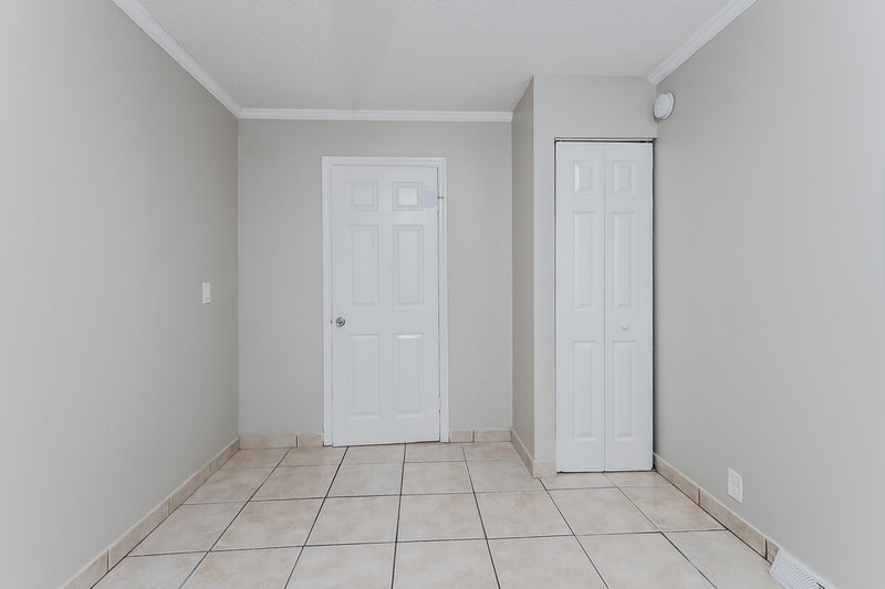 4,010/Mo, 1496 W 31st St Riviera Beach, FL 33404 Bedroom View 3