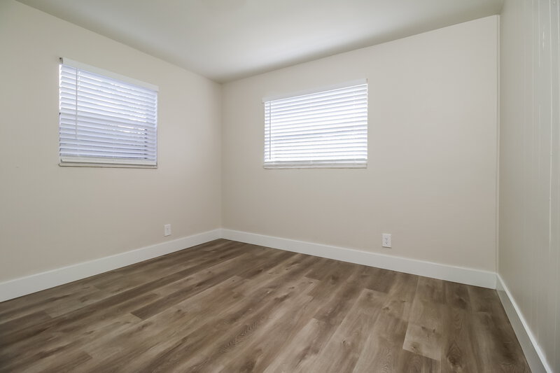 2,445/Mo, 5383 Eadie Place West Palm Beach, FL 33407 Main Bedroom View