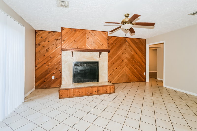 2,190/Mo, 3114 S 22nd Street Fort Pierce, FL 34982 Family Room View
