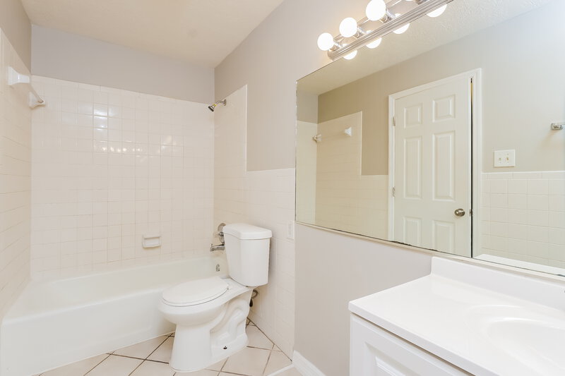 2,190/Mo, 3114 S 22nd Street Fort Pierce, FL 34982 Bathroom View
