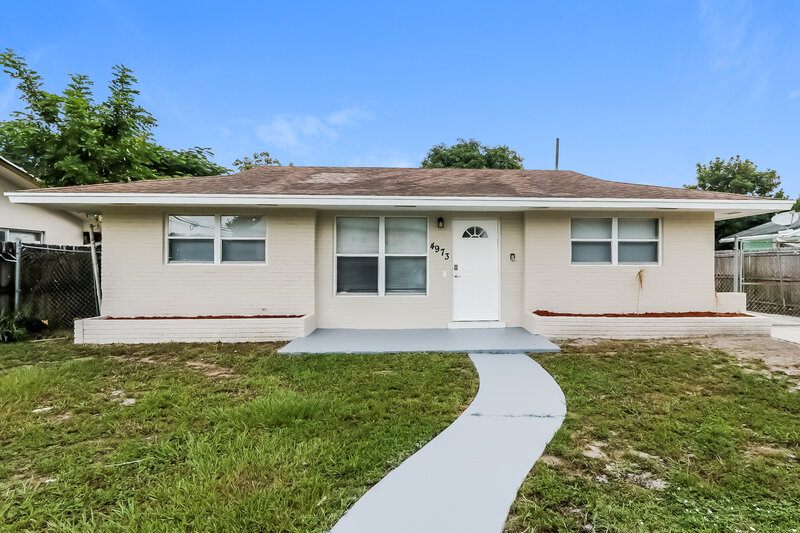 2,190/Mo, 4973 Elmhurst Road West Palm Beach, FL 33417 External View