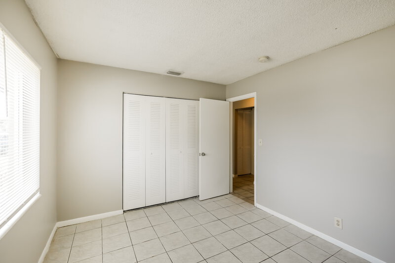 2,280/Mo, 7710 SW 6th Street North Lauderdale, FL 33068 Bedroom View 2