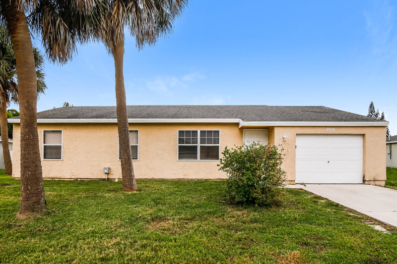 2,085/Mo, 2913 SE Ironton Avenue Port Saint Lucie, FL 34952 External View