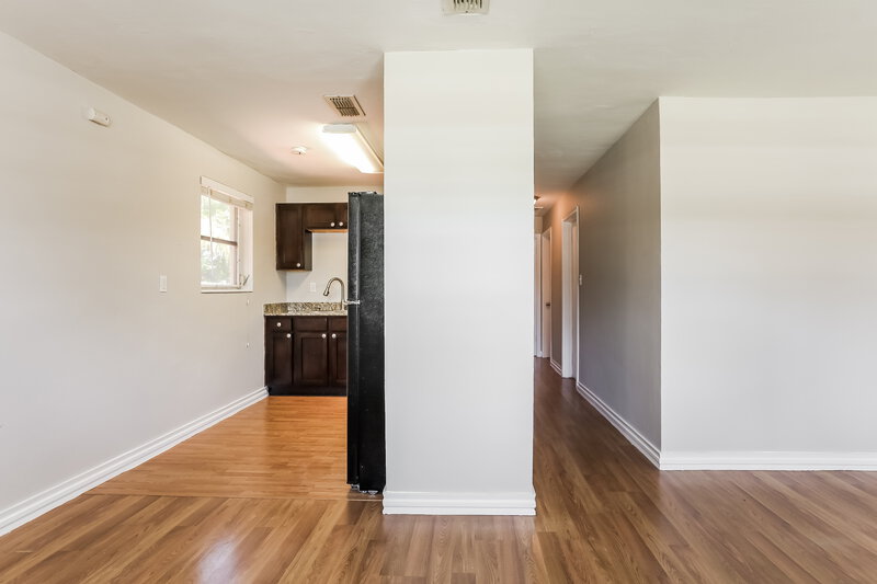 2,210/Mo, 741 NE 57th Street Oakland Park, FL 33334 Dining Room View