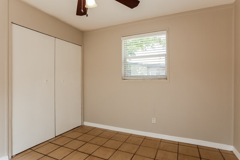 2,210/Mo, 741 NE 57th Street Oakland Park, FL 33334 Bedroom View 5